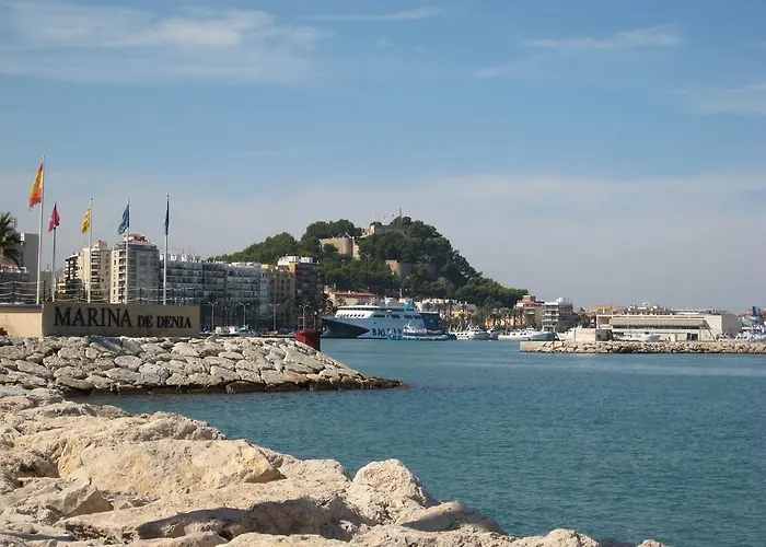 Tranquil Villa Stay, Murla