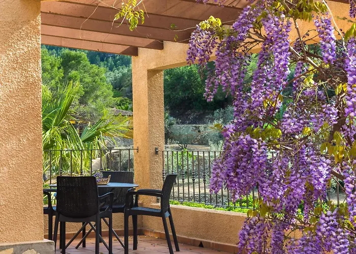 Tranquil Villa Stay, Murla Villa Murla