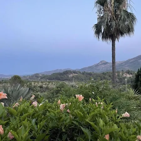 וילה Tranquil Stay, *